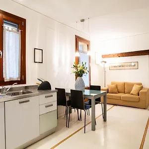 Salmaso Apartment