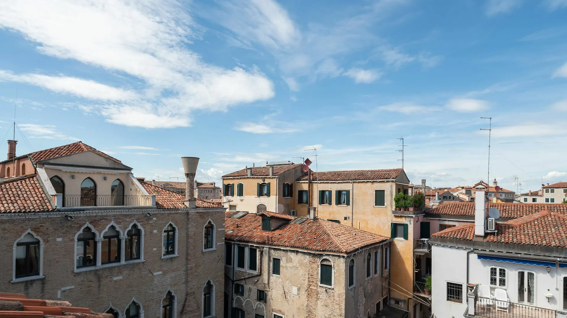 Ve.N.I.Ce Cera Angels' Attic Apartment Venice